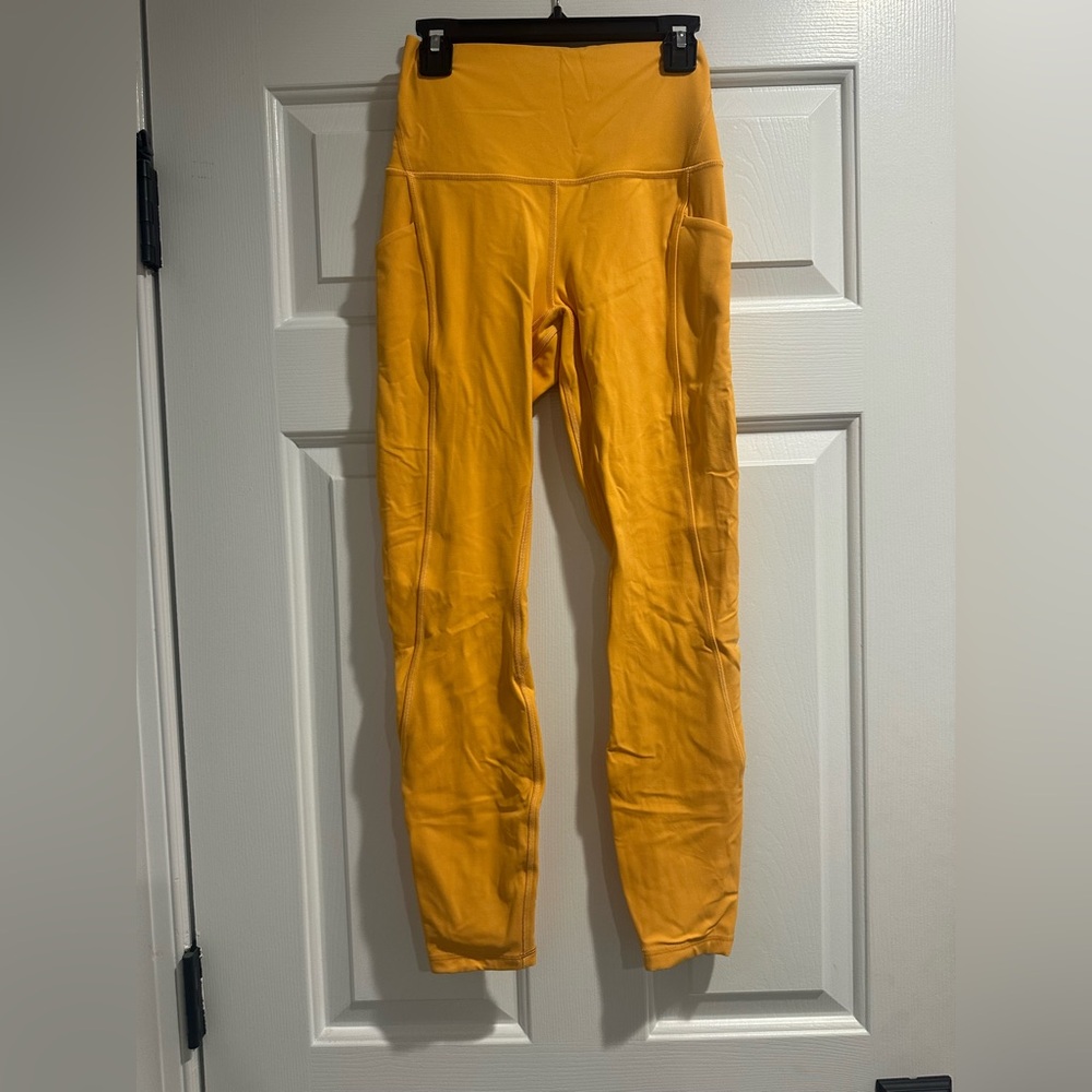 Lululemon oranges leggings
